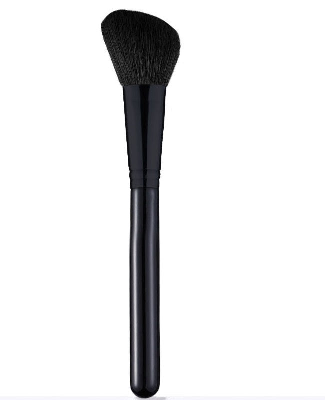 Blush brush